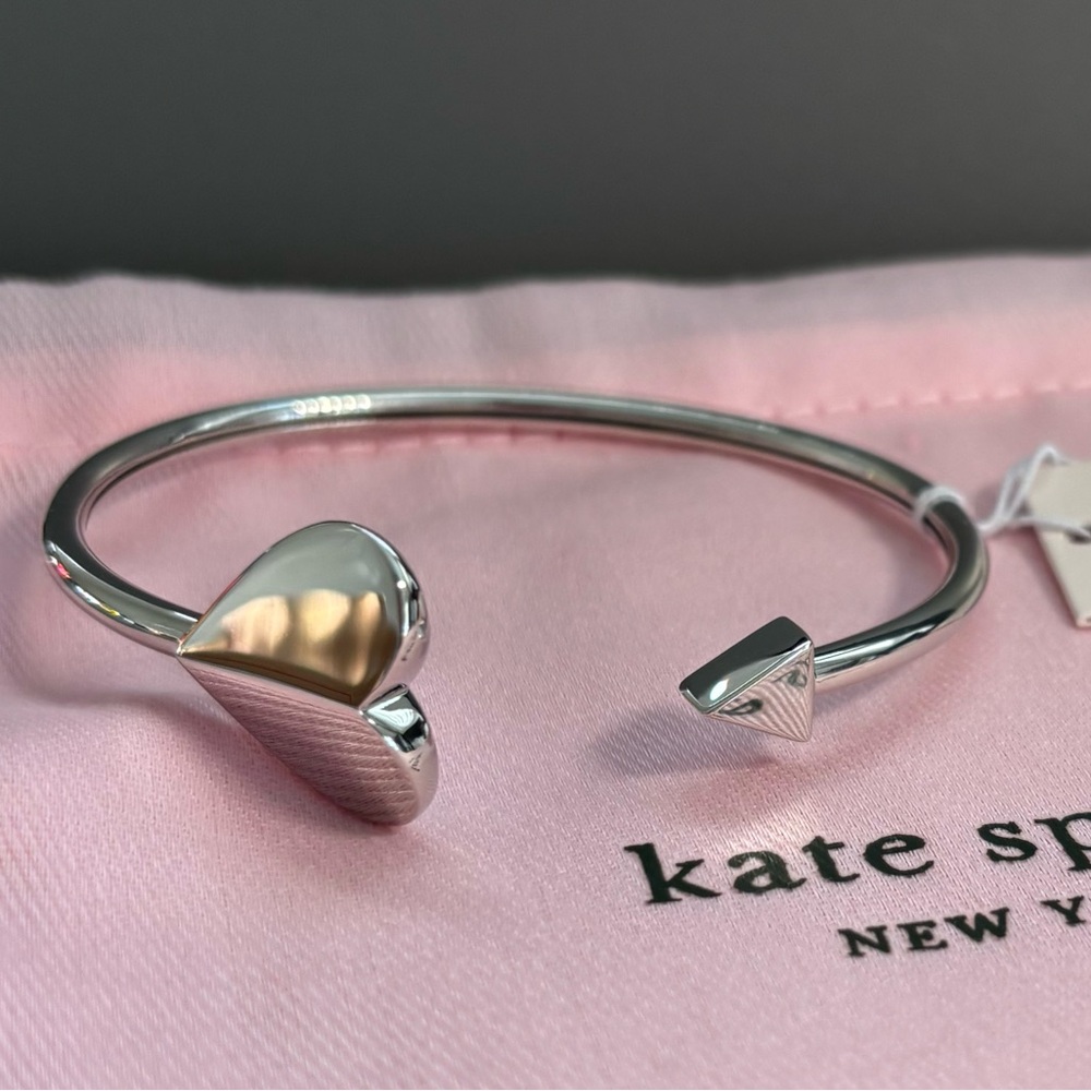 Kate Spade New York Women's Heritage Spade Metal Flex Cuff Silver